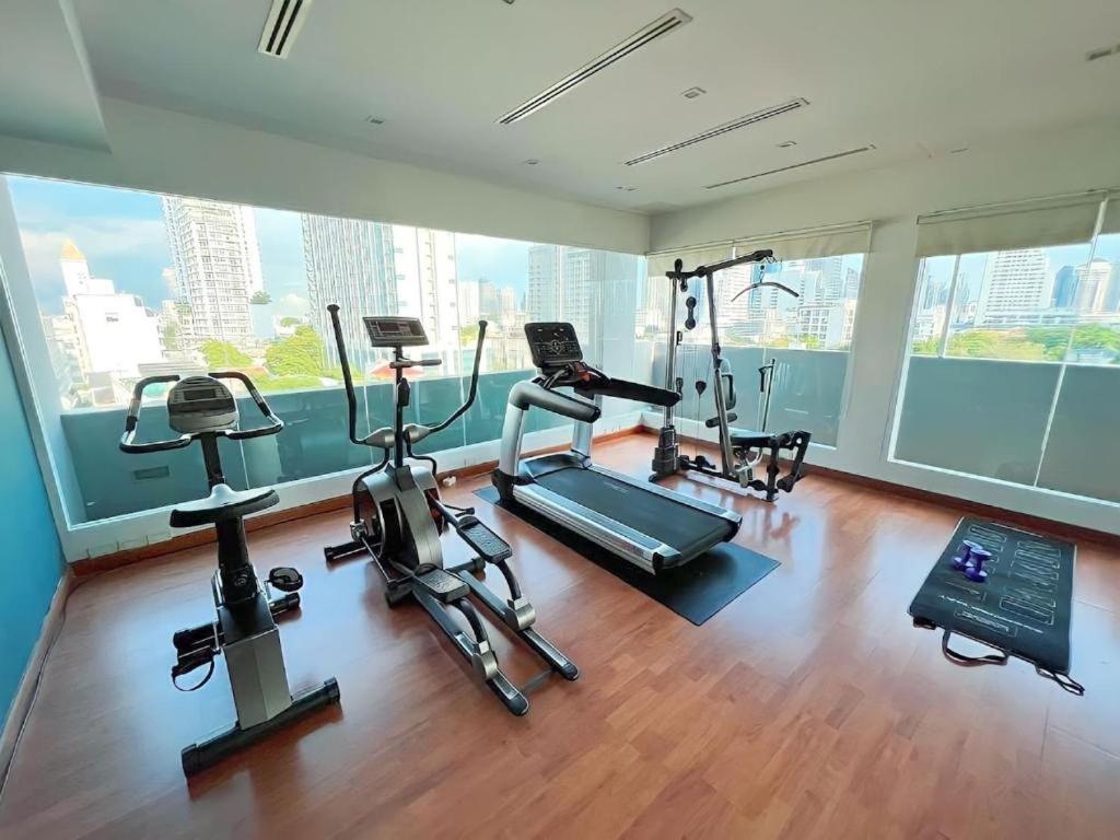 Go Inn Thonglor Бангкок Экстерьер фото